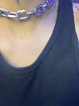 Snapshot of jacks_hotter chatting on 01-22-25, 02:26 jacks hotter online show from 01-22-25, 02:26