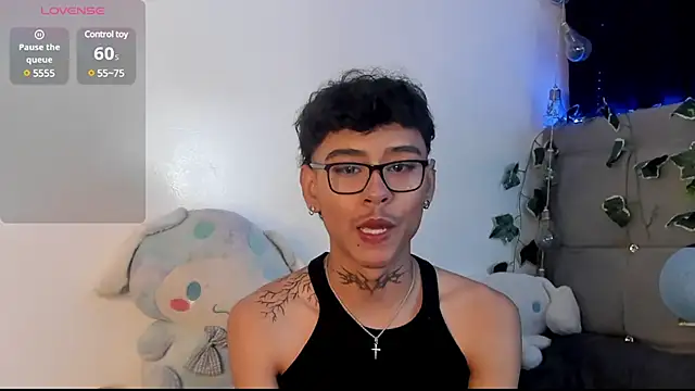 Snapshot of jacks_hotter chatting on 03-12-25, 09:55 jacks hotter online show from 03-12-25, 09:55