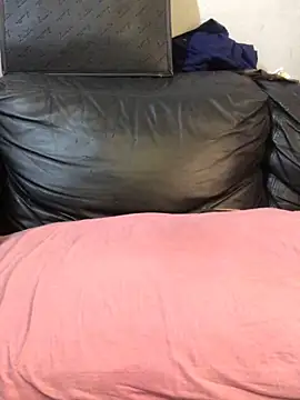 Snapshot of PervertPreggy chatting on 12-26-24, 11:32 PervertPreggy online show from 12-26-24, 11:32