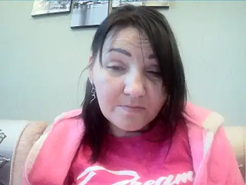 ClaireSunset online show from 05-23-26, 05:28