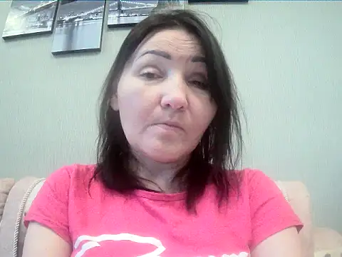 ClaireSunset online show from 05-31-26, 06:09