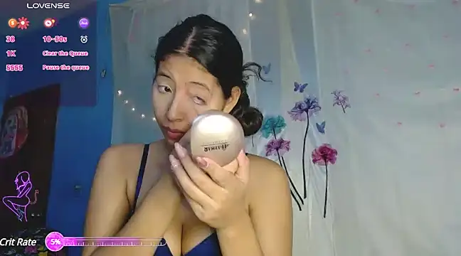 Snapshot of evaluna_horny_ chatting on 01-25-25, 02:47 evaluna horny online show from 01-25-25, 02:47
