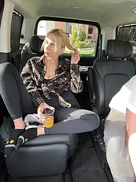 DonorDi online show from 04-22-26, 02:07