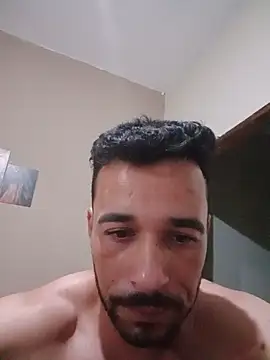Snapshot of kikoph89 chatting on 02-01-25, 02:58 kikoph89 online show from 02-01-25, 02:58