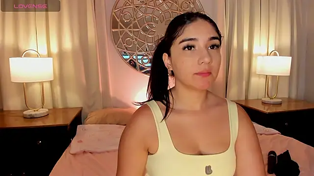 Snapshot of Belliinda_21 chatting on 07-07-26, 06:56 Belliinda 21 online show from 07-07-26, 06:56
