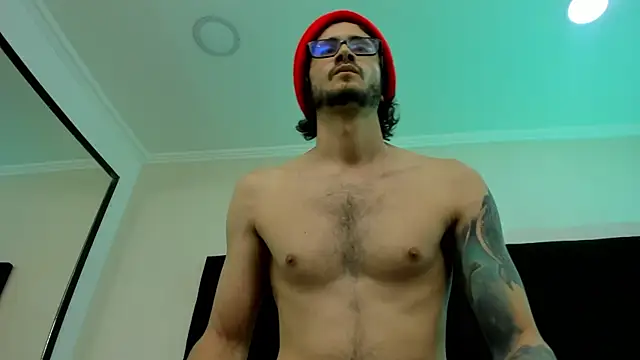 Loggan donnelly online show from 02-10-25, 02:19