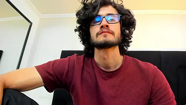 Loggan donnelly online show from 02-25-25, 12:36