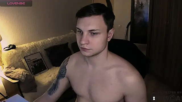 handsome guy01 online show from 11-23-25, 07:08