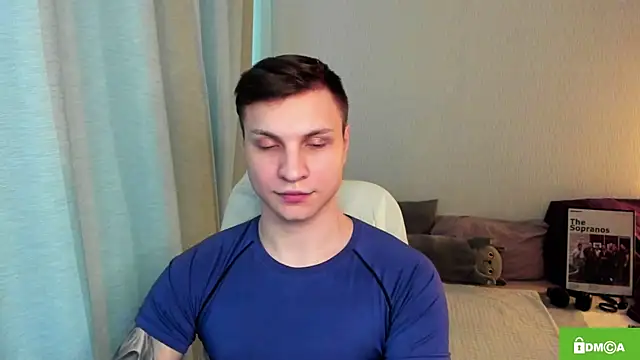 handsome guy01 online show from 05-17-26, 07:50