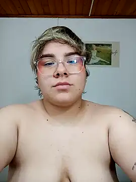 amalia love online show from 01-30-25, 10:19