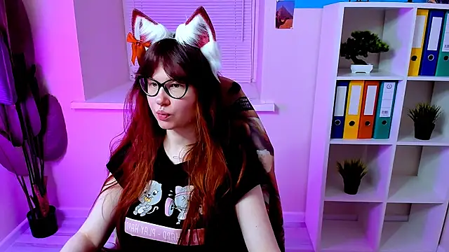 CarolGiggly online show from 10-11-25, 09:57