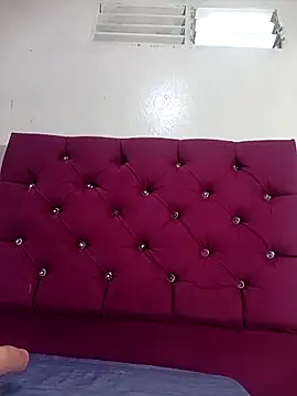 tiffany Bitch online show from 11-26-25, 10:11