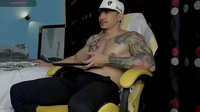 Alex motta online show from 09-14-25, 04:11