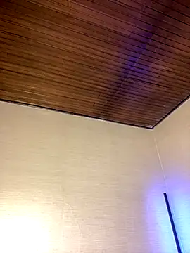 Praga Pink online show from 11-12-25, 04:24