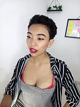 Snapshot of lianisrose chatting on 03-13-26, 11:00 lianisrose online show from 03-13-26, 11:00