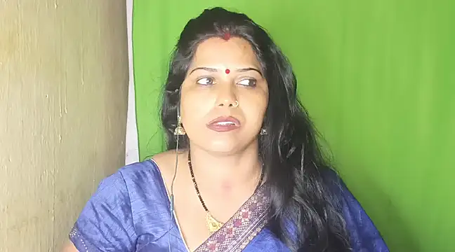 Snapshot of mamoni91 chatting on 01-24-25, 03:00 mamoni91 online show from 01-24-25, 03:00