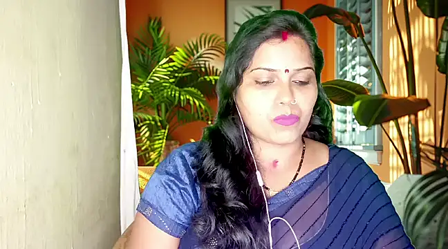 Snapshot of mamoni91 chatting on 02-20-25, 05:07 mamoni91 online show from 02-20-25, 05:07