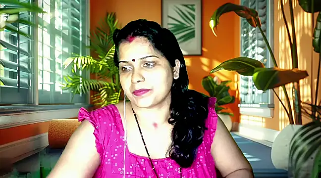 Snapshot of mamoni91 chatting on 02-25-25, 10:04 mamoni91 online show from 02-25-25, 10:04