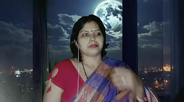 Snapshot of mamoni91 chatting on 02-28-25, 05:26 mamoni91 online show from 02-28-25, 05:26