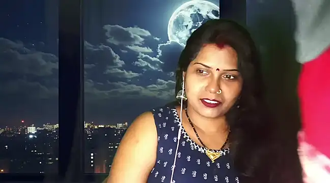 Snapshot of mamoni91 chatting on 03-07-25, 04:33 mamoni91 online show from 03-07-25, 04:33