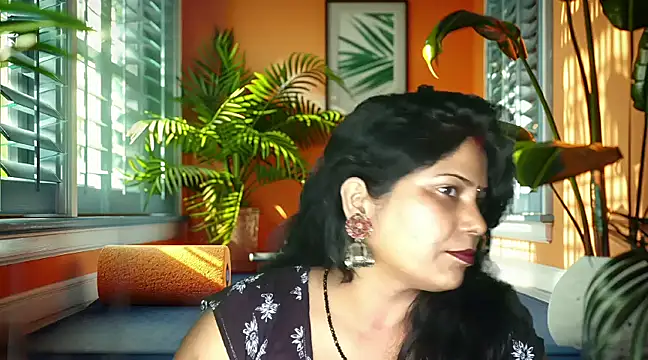 Snapshot of mamoni91 chatting on 03-08-25, 08:22 mamoni91 online show from 03-08-25, 08:22