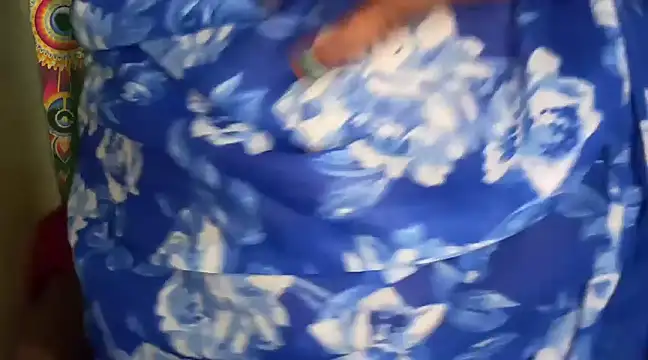 Snapshot of mamoni91 chatting on 03-14-25, 03:04 mamoni91 online show from 03-14-25, 03:04