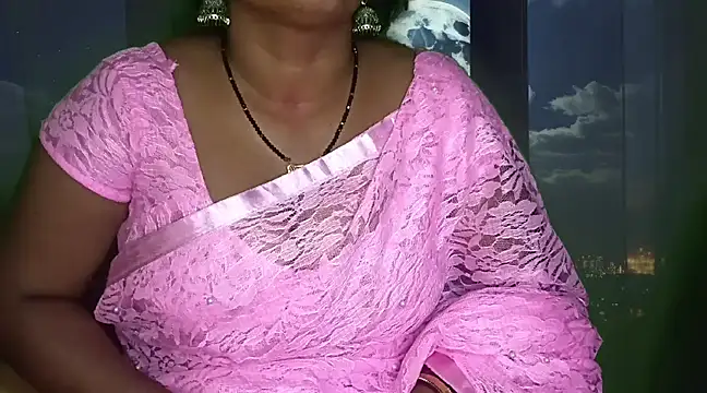 Snapshot of mamoni91 chatting on 03-19-25, 05:39 mamoni91 online show from 03-19-25, 05:39