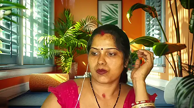 Snapshot of mamoni91 chatting on 03-23-25, 03:32 mamoni91 online show from 03-23-25, 03:32