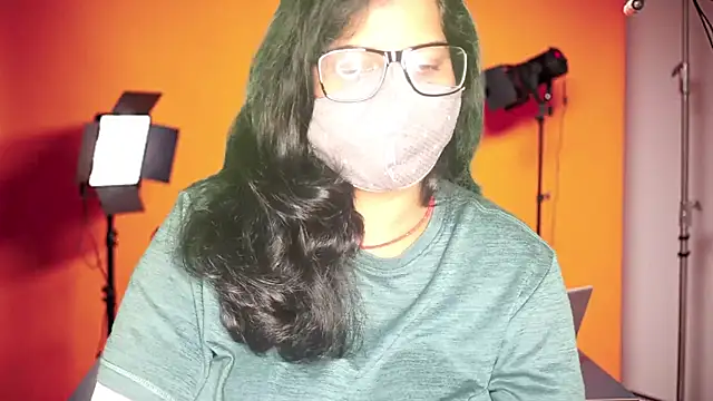 Snapshot of mamoni91 chatting on 09-10-25, 02:55 mamoni91 online show from 09-10-25, 02:55