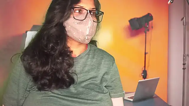 Snapshot of mamoni91 chatting on 10-07-25, 03:04 mamoni91 online show from 10-07-25, 03:04