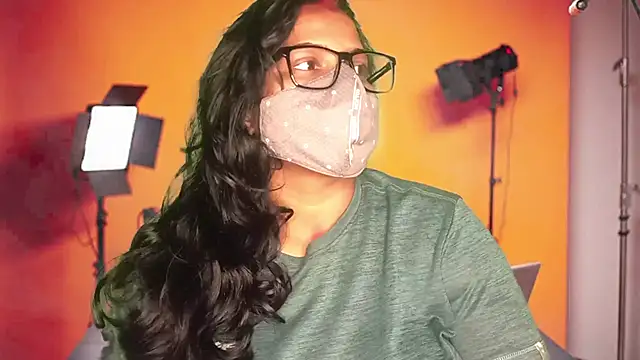 Snapshot of mamoni91 chatting on 11-05-25, 03:28 mamoni91 online show from 11-05-25, 03:28