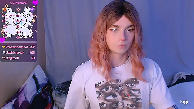 Snapshot of Alice_Hells chatting on 12-28-24, 07:55 Alice Hells online show from 12-28-24, 07:55