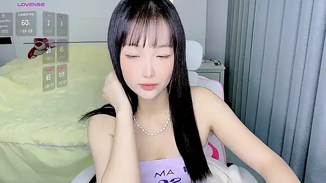 Snapshot of -Wendy__ chatting on 01-08-25, 04:11 -Wendy online show from 01-08-25, 04:11