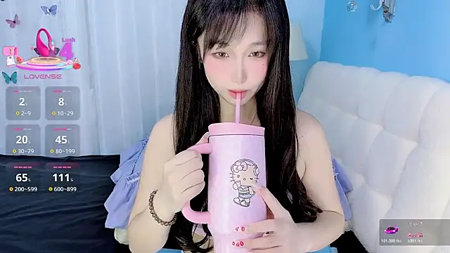 -Wendy   online show from 06-07-26, 07:12