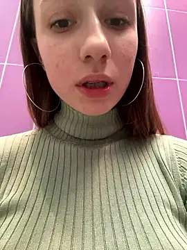 Lia  Love online show from 12-02-24, 04:20