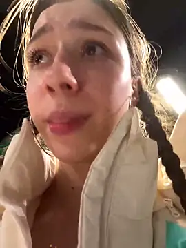 Lia  Love online show from 12-30-24, 03:24