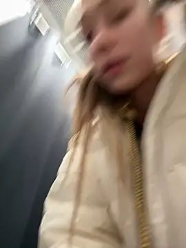 Lia  Love online show from 03-18-25, 01:20