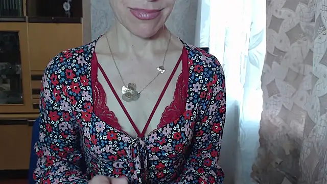 Snapshot of Pepper_mur chatting on 03-10-25, 06:49 Pepper mur online show from 03-10-25, 06:49