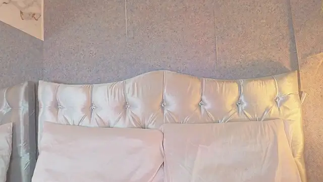 GABYTAYLOR  online show from 04-17-26, 01:36