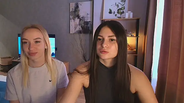 ShySonya online show from 11-23-25, 10:59