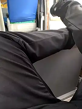 Snapshot of picatorta19 chatting on 02-11-25, 03:18 picatorta19 online show from 02-11-25, 03:18