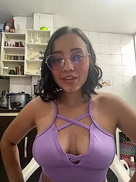 Snapshot of Kay_LustyWife chatting on 01-16-25, 02:19 Kay LustyWife online show from 01-16-25, 02:19