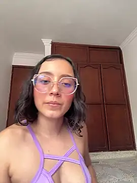Snapshot of Kay_LustyWife chatting on 01-16-25, 05:23 Kay LustyWife online show from 01-16-25, 05:23