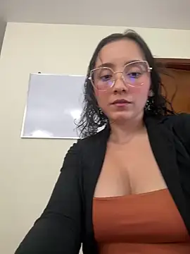 Snapshot of Kay_LustyWife chatting on 03-13-25, 09:59 Kay LustyWife online show from 03-13-25, 09:59