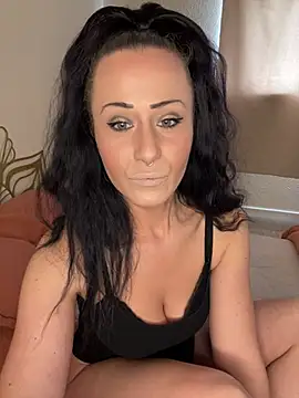 SweetSolez online show from 04-15-26, 12:45