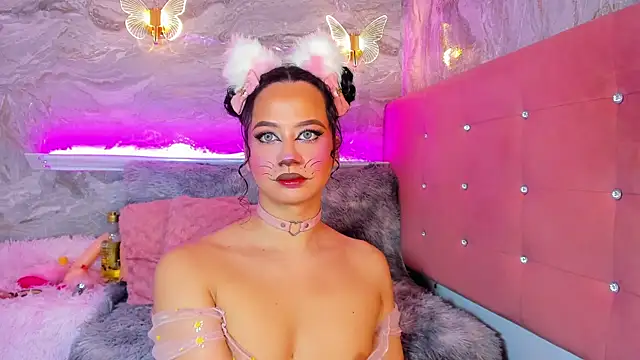 taylorbunny x online show from 10-23-25, 05:40