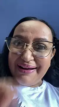 GiaNahomi online show from 12-13-24, 03:11