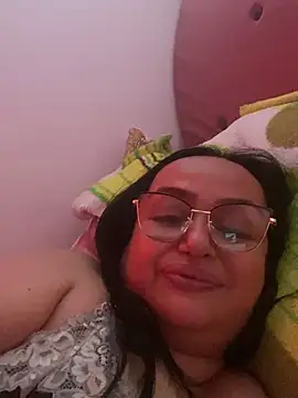 GiaNahomi online show from 01-05-25, 07:28