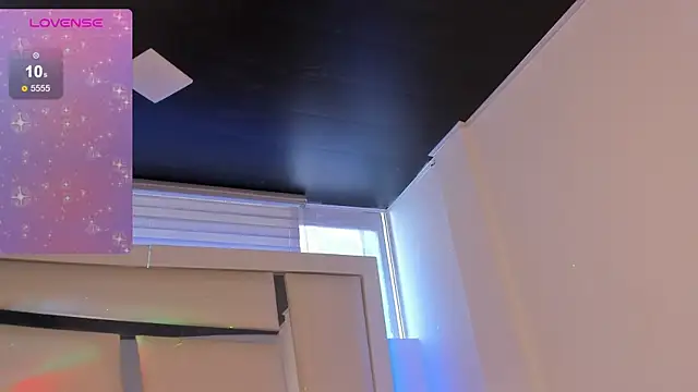 Snapshot of Mis__lola chatting on 09-25-25, 09:40 Mis  lola online show from 09-25-25, 09:40