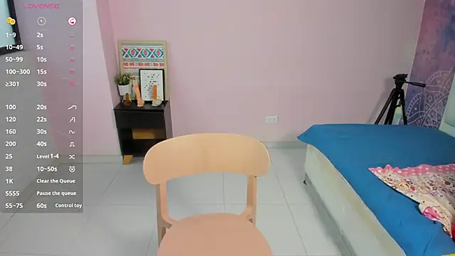 lauren rios7 online show from 10-03-25, 07:33